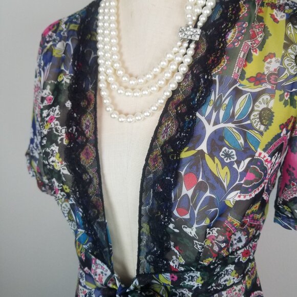 CAbi Beaches of St Tropez Colorful Sheer Tie Front Blouse Women's Size Small - Picture 3 of 8